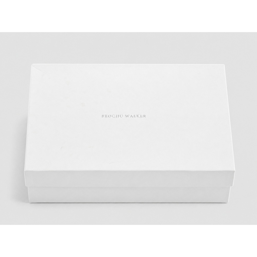 Brochu Walker White‎ Luxury Apparel Gift Box with Ribbon 16.5x11.5x2